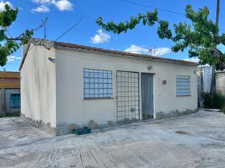 Lloguer Xalet a N/a. Granja/dos naves para animales/casa para vivir