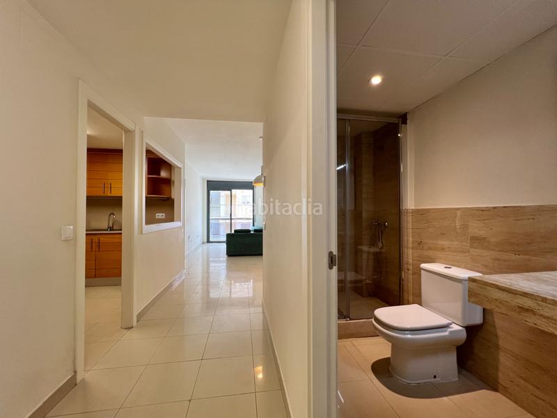 Foto 3adcaafe-d43a-44f7-b14e-aa365d060b8c. Appartamento in carrer de l'església 12 in Platja de Ponent Salou