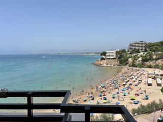 Piso en Carrer de brussel·les 58. Piso 3 hab. con terraza de 65 m2 / playa capellans