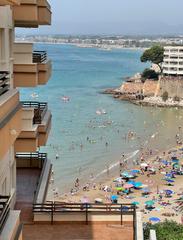 Pis a Carrer de brusselles 58. Piso 3 hab. con terraza de 65 m2 / playa capellans