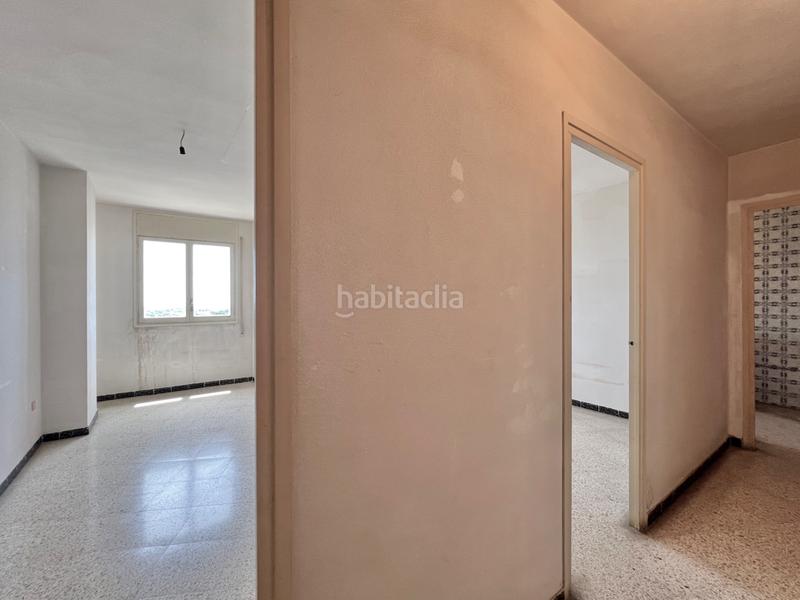 Foto 84702f8b-75ce-4db1-9738-512ed8868606. Piso en avinguda de sant bernat calbó 39 piso de 4 habitaciones con vistas y buena orientación en Reus