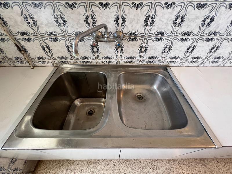 Foto e5753ae2-7723-4d1d-a14f-d7c034b77e65. Piso en avinguda de sant bernat calbó 39 piso de 4 habitaciones con vistas y buena orientación en Reus