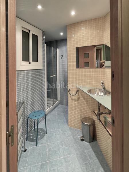 Foto f2df829d-16b2-4fd1-9824-2ee3255ae5eb. Alquiler piso  para estudiantes o empresas/ 4 habitaciones en Reus