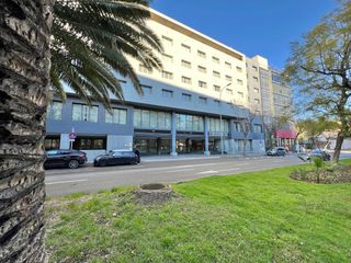 Miete Autoparkplatz in Avinguda de marià fortuny 83. Plazas de pàrquing en edificio carrefour / hotel nh