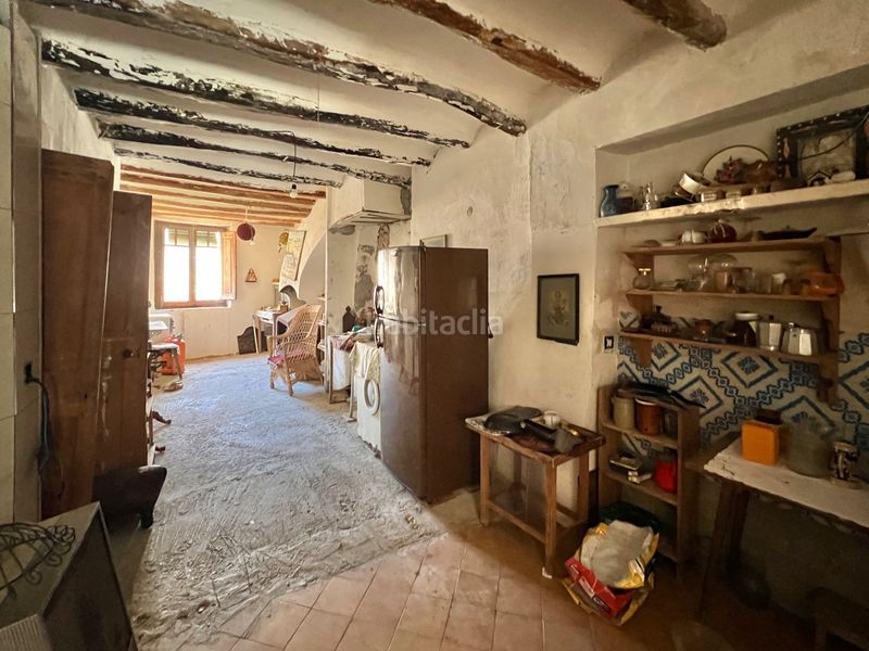Foto 58cdba0d-4f3e-4ff6-890f-37022e069517. Casa a carrer sol de la vila 42 a Ulldemolins