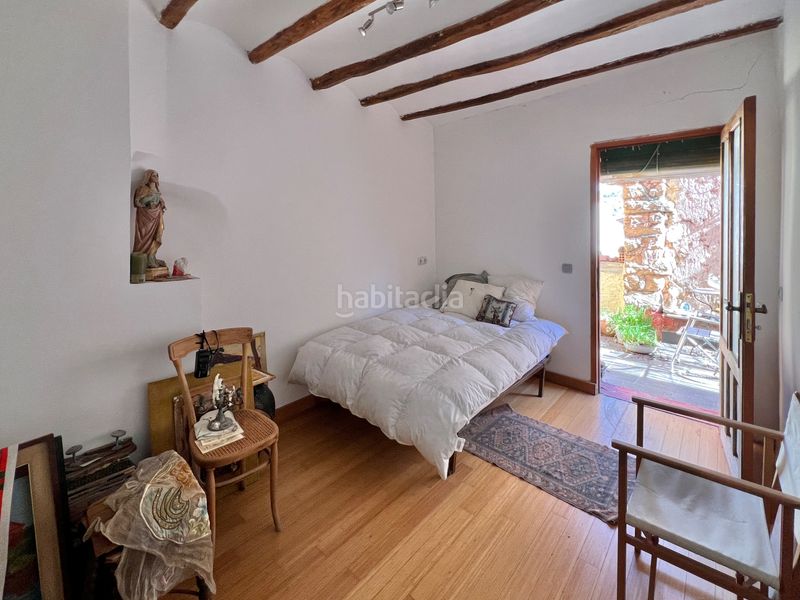 Foto 8294cf2d-b163-46ee-8995-93f4b545ea04. Casa a carrer sol de la vila 42 a Ulldemolins