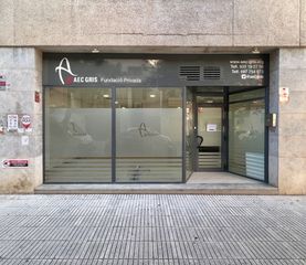 Rent Business premise in Camí de l'aleixar 50. Local de 148 m2 acondicionat per a oficines o comerç