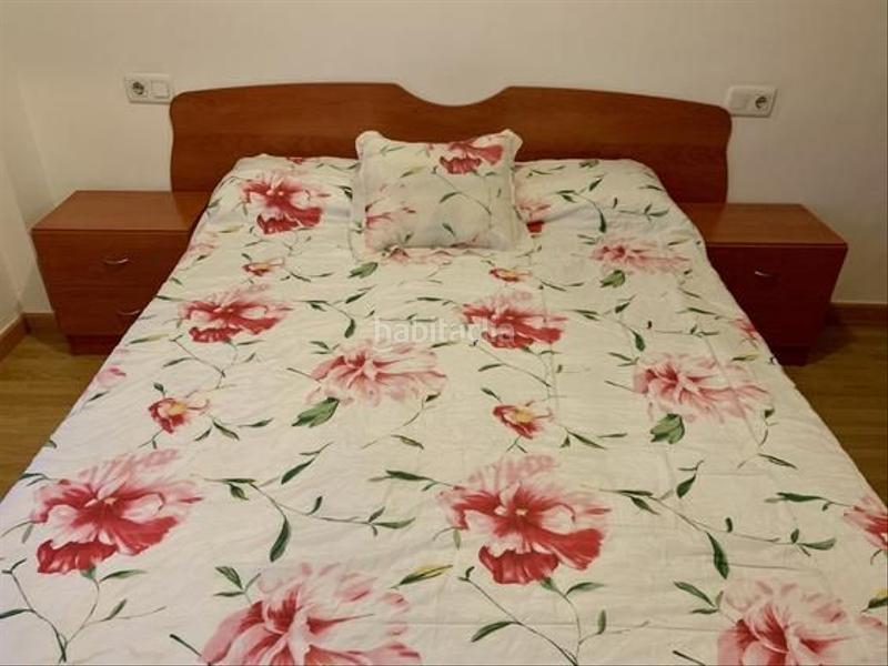 Foto 0713e97d-5cbf-4568-862a-0559d935dce2. Edificio in Centre Reus