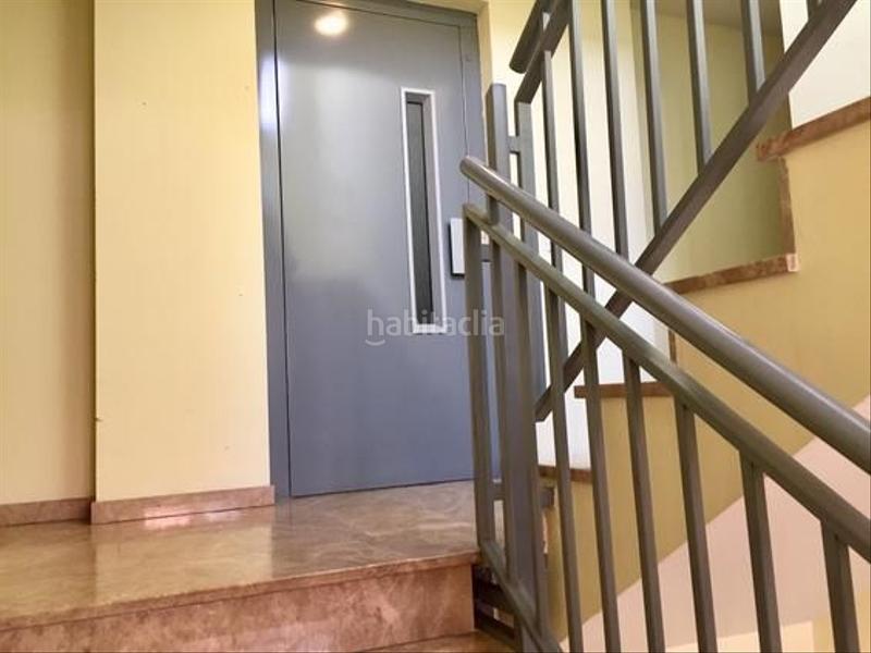 Foto 7fcb1aae-705d-4e52-a051-aa071d546c77. Edificio in Centre Reus