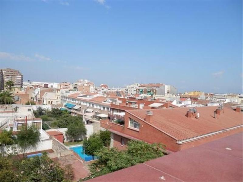 Foto 92f5b512-5f5a-4d18-a1a2-2e65e1b5be9f. Edificio in Centre Reus