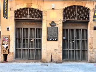 Local Comercial a Part Alta. Espectacular local en pleno circo romano