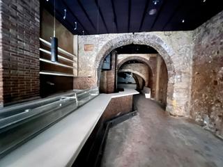 Lloguer Local Comercial a Part Alta. Espectacular local en pleno circo romano
