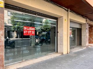 Lloguer Local Comercial a Mestral. Local de 395m2 para infinidad de negocios