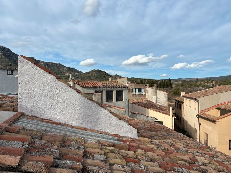 Foto 39f9cff9-40c7-42ea-9c8c-86528d68b560. Casa a Cornudella de Montsant
