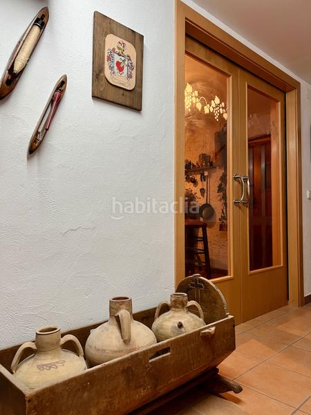 Foto ae256274-59a7-4527-83e8-154a9f542a54. Casa amb calefacció a Bisbal de Montsant (La)