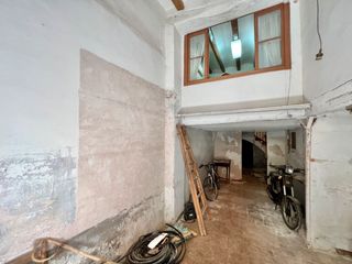 Casa a Cornudella de Montsant. Casa al centre de cornudella per a reformar