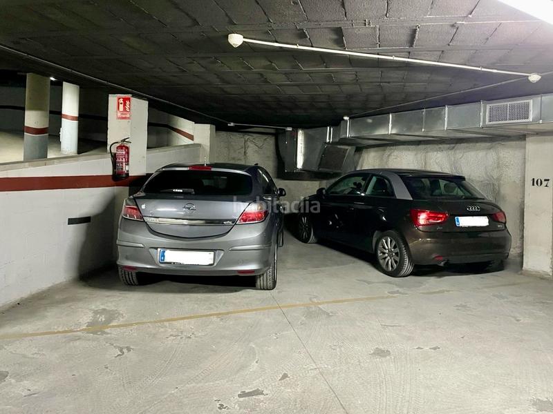 Foto 14cf3b90-c5e6-448e-916b-d2ef971ac004. Location parking voiture dans Centre Reus