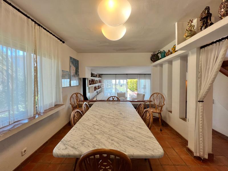 Foto 69dc7394-e737-42a1-a73f-9e2937767768. Casa adossada amb xemeneia aparcament a Vilafortuny Platja Cambrils