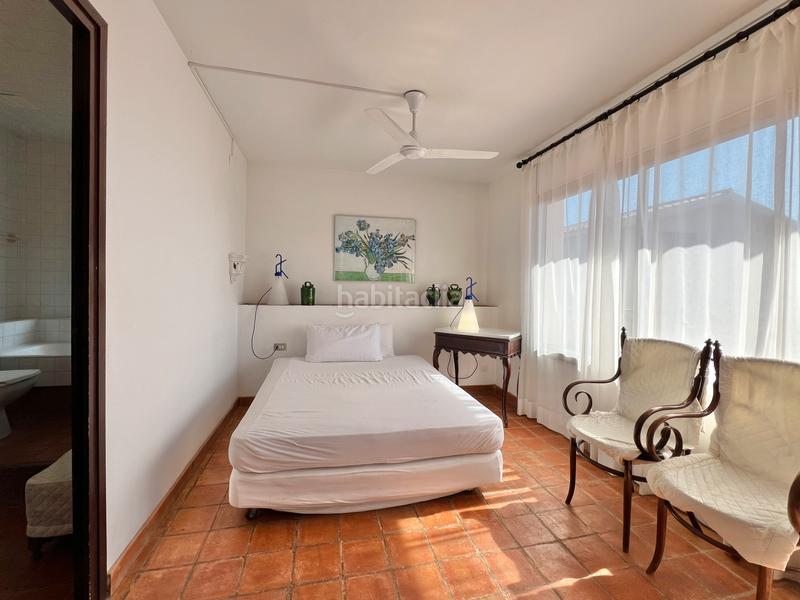 Foto 80f88bbb-99ee-40ce-802a-8a834326c6fd. Casa adossada amb xemeneia aparcament a Vilafortuny Platja Cambrils