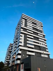 Miete Etagenwohnung in Avinguda de roma 3236. Pis de 3 hab. i moblat a torres catalunya  amb bones vistes