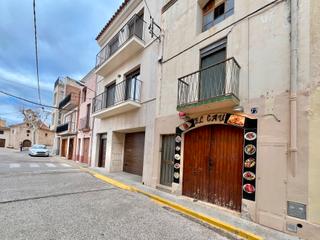 Rent Business premise in Carrer de sant antoni 70. Local semiequipado para cafeteria restaurante