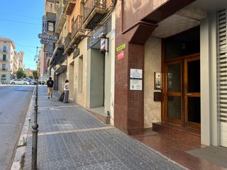 Location Bureau à Eixample. Despatx al carrer  unió prop de rambla nova