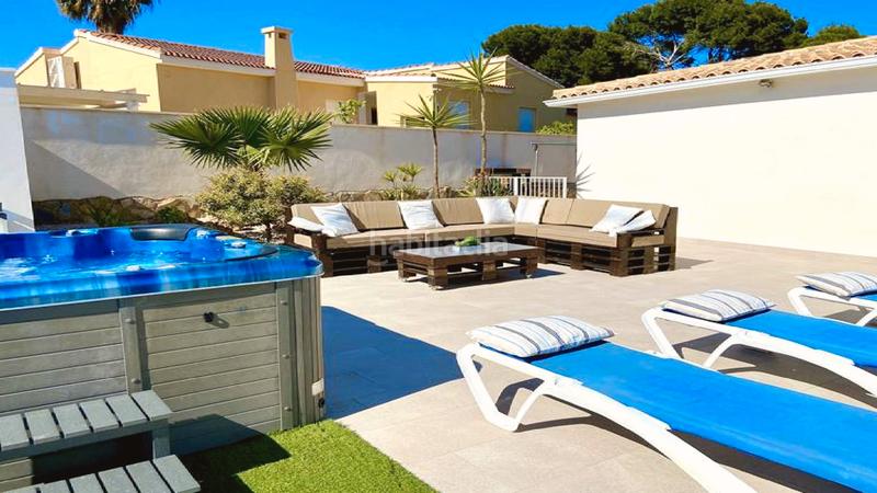 Foto 1dd57a4a-05b1-4990-baed-cabd0da24720. Chalet in calle mayor 130 in La Zenia Orihuela