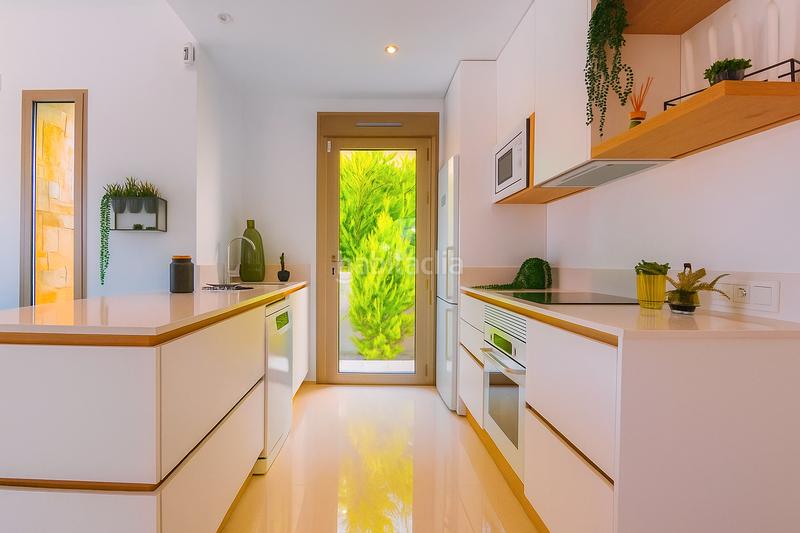 Foto 81483cc4-b72c-4753-9b2a-7f38896f5e9d. Chalet dans calle isla de espardell 1 dans Centro Alcázares (Los)