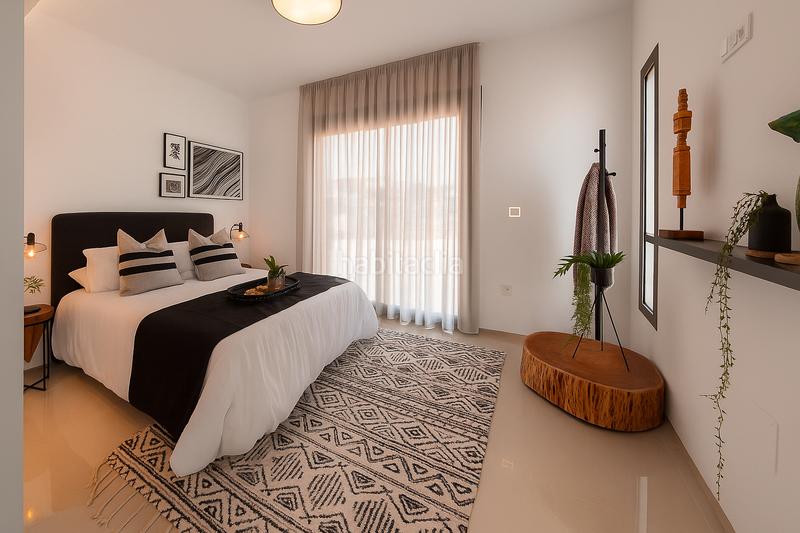 Foto b08ef87c-7d76-4e66-9e6e-968944af45e6. Chalet dans calle isla de espardell 1 dans Centro Alcázares (Los)