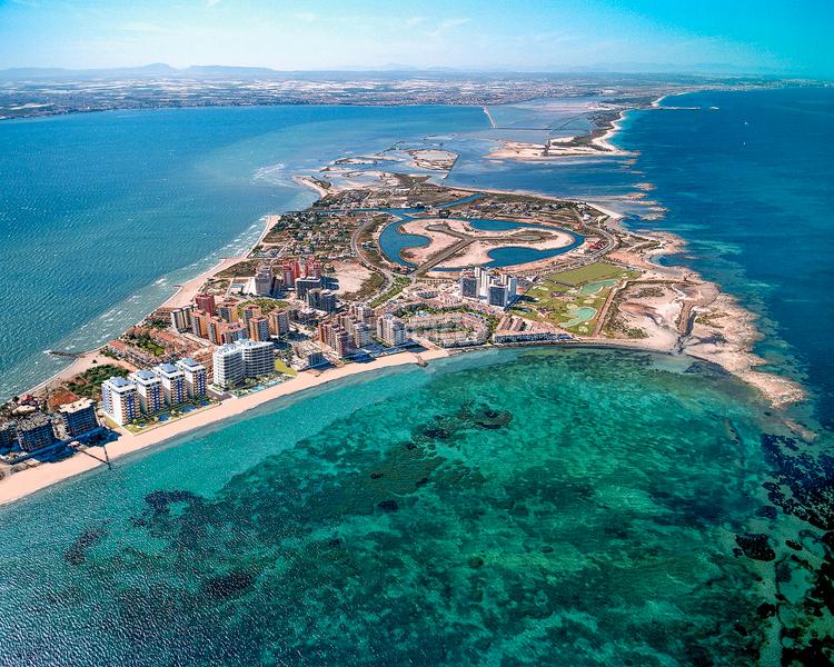 Foto 6bc356c6-5b4b-463a-b37c-ec1609a86fa4. Flat in calle urb Veneziola 3 in Veneziola Manga del Mar Menor (La)