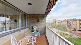 Miete Etagenwohnung  Plaza félix huarte