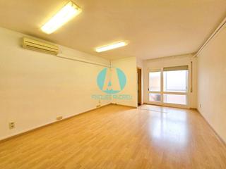 Rent Office space in Centre. Oficina en el centro