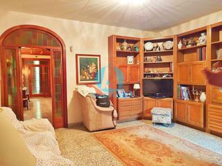 Maison à Eixample. Casa en venta matarocentro