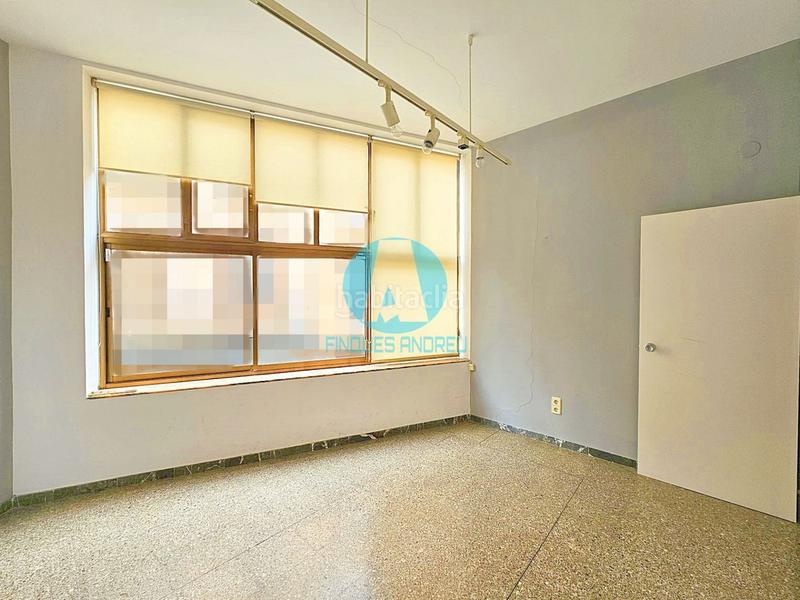 Foto fb2daf70-dc78-4aa9-bac9-12d40dc27dc5. Affitto ufficio in Centre Mataró