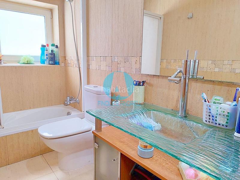 Foto 14acd79a-1477-4aeb-8a51-99bd6c6a76df. Piso duplex con terraza peramasmataro en Peramàs Mataró