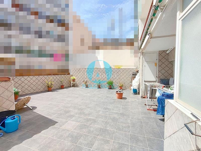 Foto 7e2b6d00-2802-4257-b187-fe45fbf96426. Piso duplex con terraza peramasmataro en Peramàs Mataró