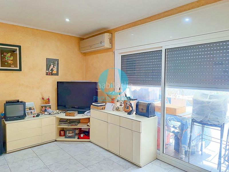 Foto e53be193-6acf-47f1-bcb8-a1817c188215. Piso duplex con terraza peramasmataro en Peramàs Mataró