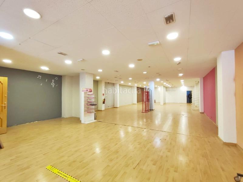 Foto 3048a1e3-a4dc-4bb5-ab15-5bddbce07dac. Alquiler local comercial  en planta baja espacio versátil y luminoso en Mataró