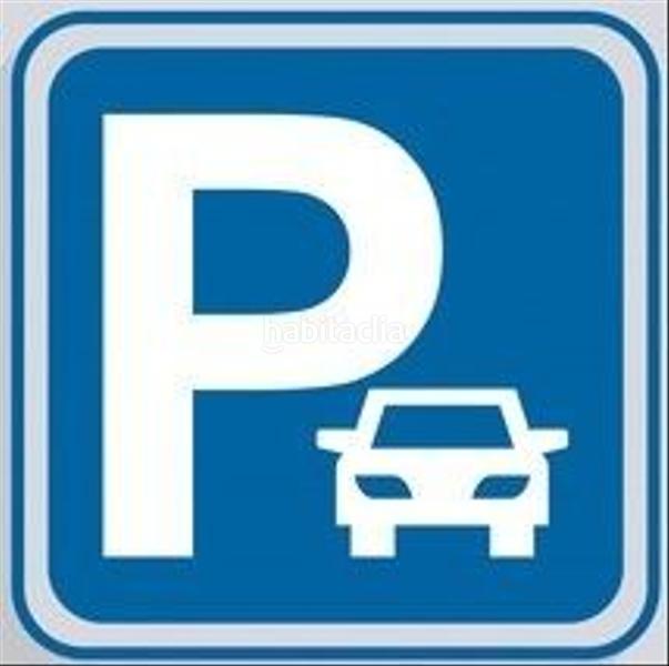 Foto 98bdeee4-4b24-40e3-94d2-045693757b00. Car parking in Eixample Mataró