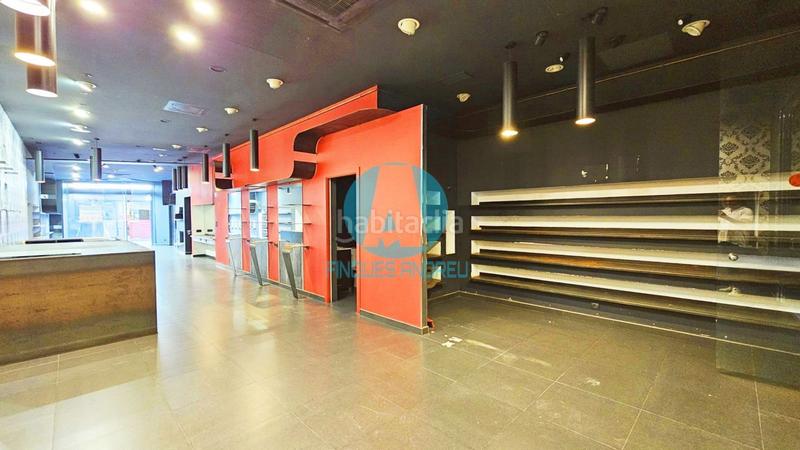 Foto 73ff745c-48da-4eb1-80e1-bafe25cef71c. Alquiler local comercial espacioso local comercial en la mejor calle comercial del centro oportunidad única en Mataró