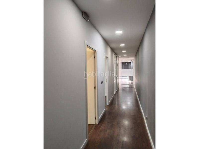 Foto 4edf199d-7ef9-47ab-b491-1af6dc0aa383. Alquiler local comercial local en planta baja con 4 espacios y lavabo adaptado en Mataró