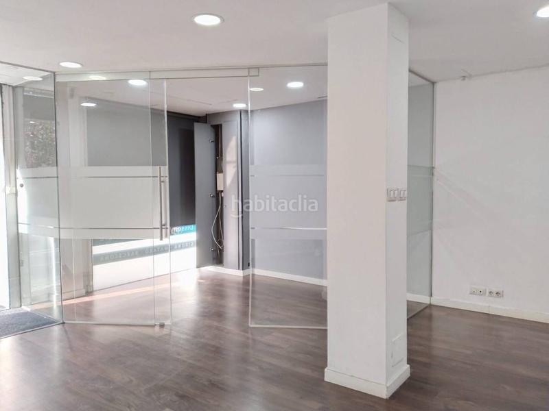 Foto e5bf1080-e8aa-4495-9737-c81c7ace84c0. Alquiler local comercial local en planta baja con 4 espacios y lavabo adaptado en Mataró