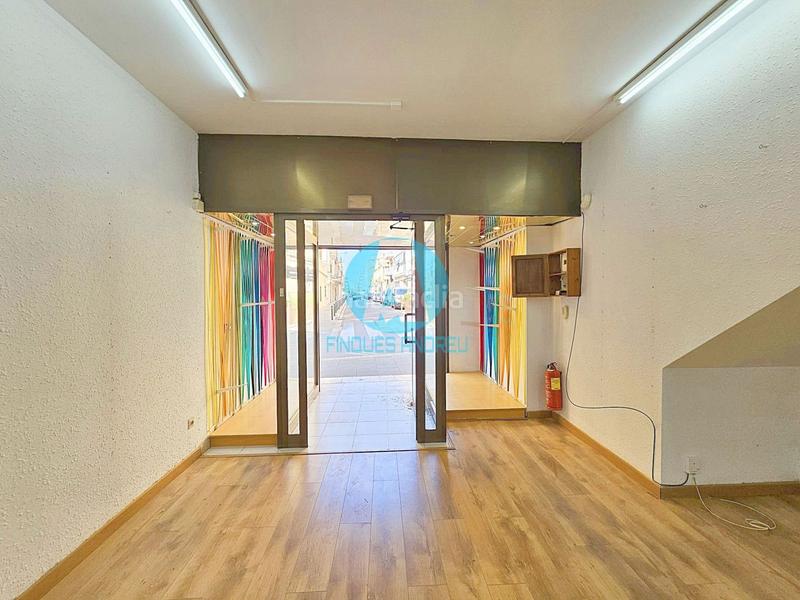 Foto c7a7dc55-0dcf-4a56-a8ca-c37b641cca70. Alquiler local comercial local en alquiler temporal en el centro en Mataró