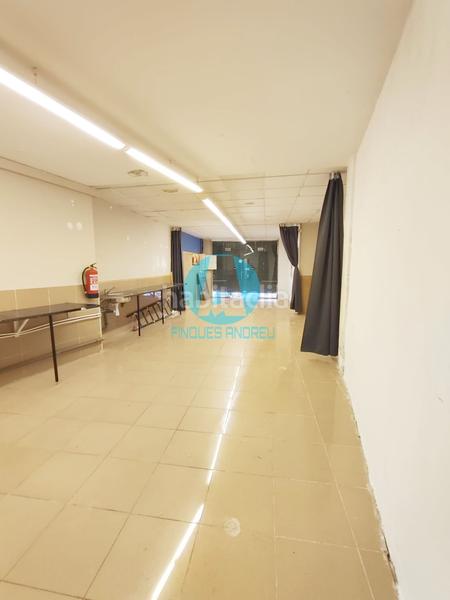 Foto e61cadd0-1418-4fe3-99ab-bec314bf7d30. Local comercial a Cerdanyola Sud Mataró