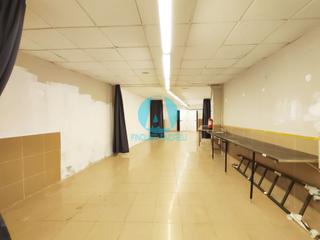 Locale commerciale in Cerdanyola Sud