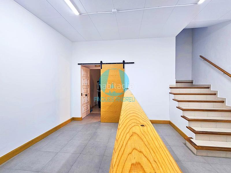 Foto a41347a8-b5b9-4959-a657-2f904e1ccf3a. Lloguer oficina a Centre Mataró