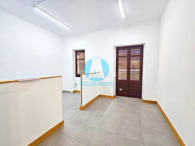 Foto aea7f3ec-8454-4e7f-9e21-f8c1f129792b. Lloguer oficina a Centre Mataró