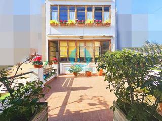 Dúplex a Havana. En exclusiva!!! amplio piso con patio, dos plantas y espacio ext