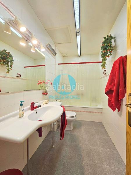 Foto 1ad3c935-8105-47cd-9f2e-c20209a39509. Dúplex en exclusiva!!! amplio piso con patio, dos plantas y espacio extra multifuncional en Mataró