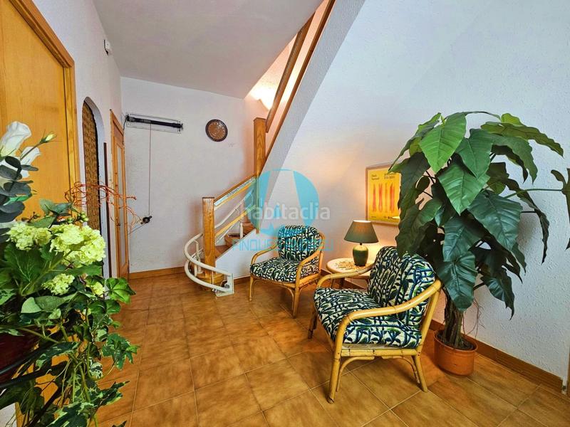Foto 642a8f2c-c767-452c-91c8-542a09c7b3ad. Dúplex en exclusiva!!! amplio piso con patio, dos plantas y espacio extra multifuncional en Mataró